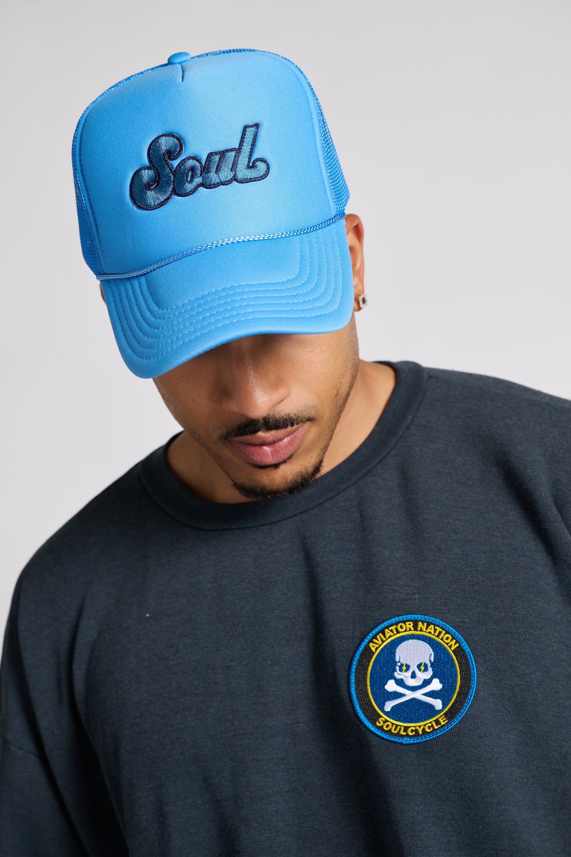 TRUCKER HAT display picture 2
