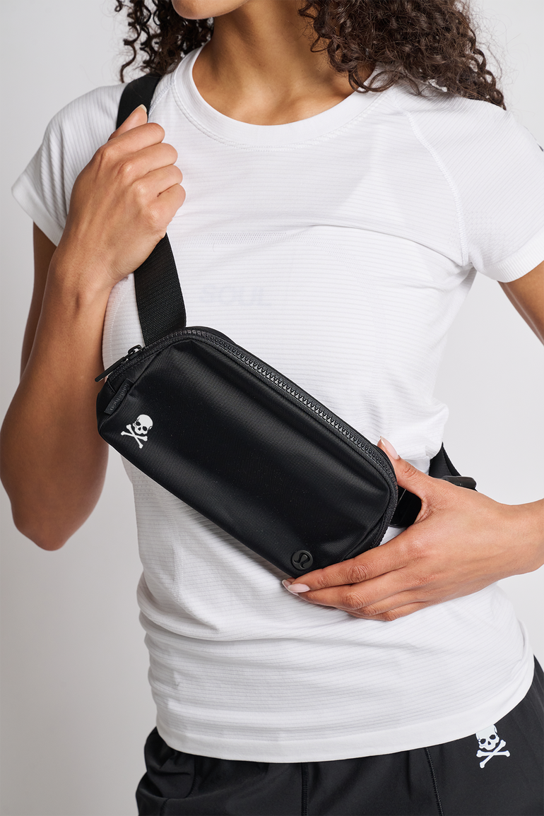 Everywhere Belt Bag