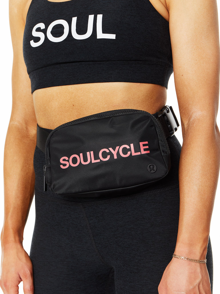 lululemon everywhere belt bag vs extended Everywhere Belt Bag