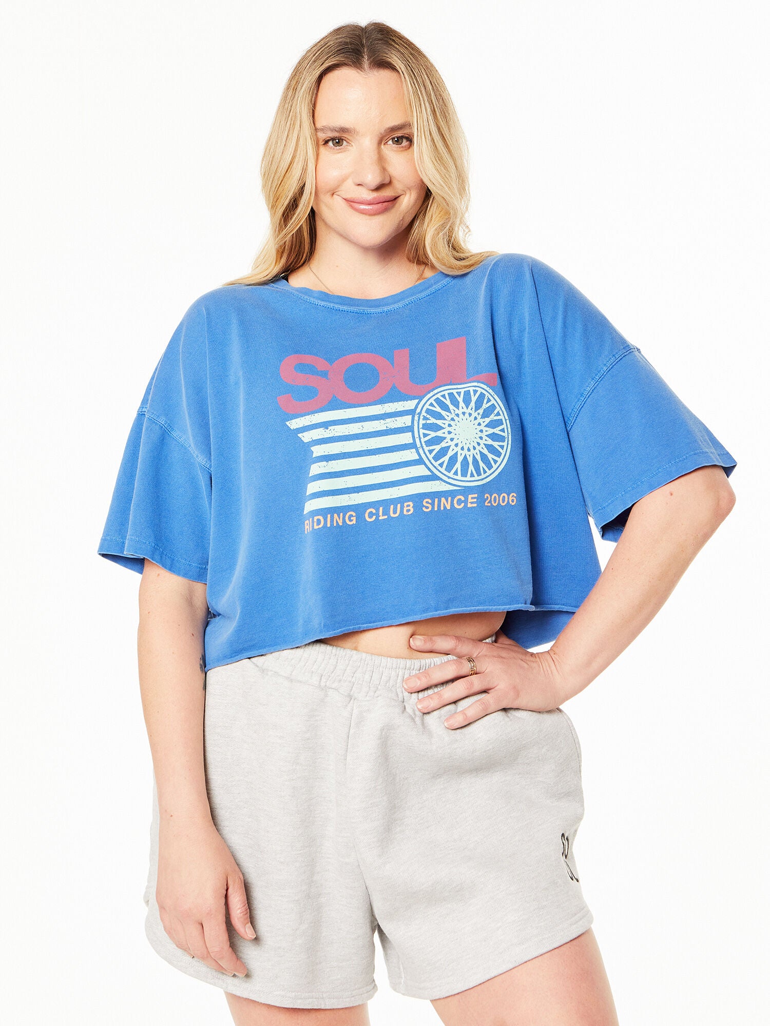 Emily Cropped Boyfriend Tee – Soul Shop